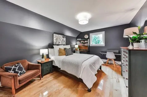 1440 Indian Grove Mississauga ON L5G 2S6