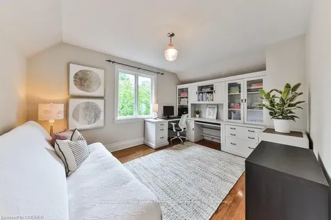 1440 Indian Grove Mississauga ON L5G 2S6