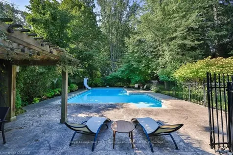1440 Indian Grove Mississauga ON L5G 2S6