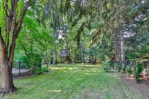 1440 Indian Grove Mississauga ON L5G 2S6