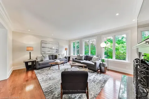1440 Indian Grove Mississauga ON L5G 2S6