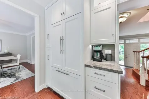 1440 Indian Grove Mississauga ON L5G 2S6