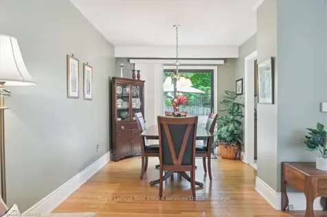 468 Anthony Drive Oakville ON L6J 2K5