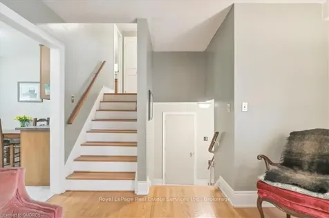 468 Anthony Drive Oakville ON L6J 2K5