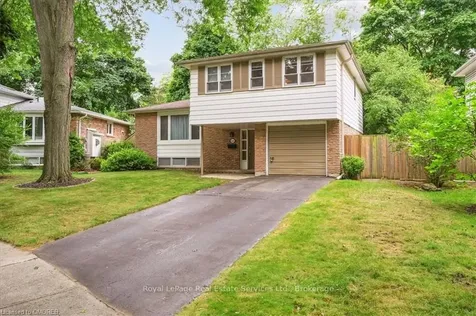 468 Anthony Drive Oakville ON L6J 2K5