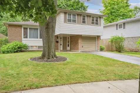468 Anthony Drive Oakville ON L6J 2K5