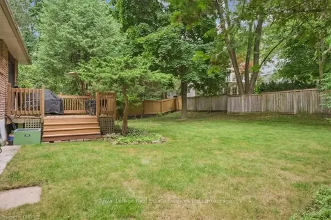 468 Anthony Drive Oakville ON L6J 2K5