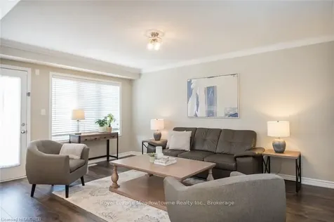 536 Laking Terrace Milton ON L9T 9J3