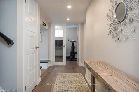 536 Laking Terrace Milton ON L9T 9J3