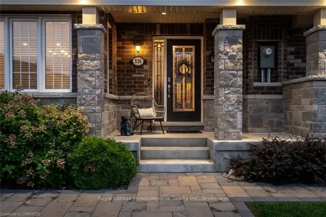 536 Laking Terrace Milton ON L9T 9J3