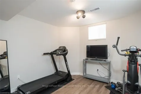 536 Laking Terrace Milton ON L9T 9J3