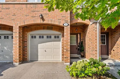 1121 Haig Boulevard Mississauga ON L5E 2M6