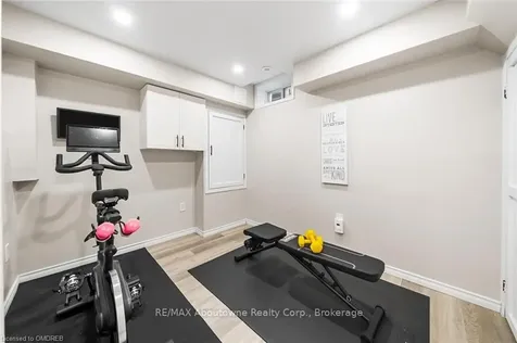 1121 Haig Boulevard Mississauga ON L5E 2M6