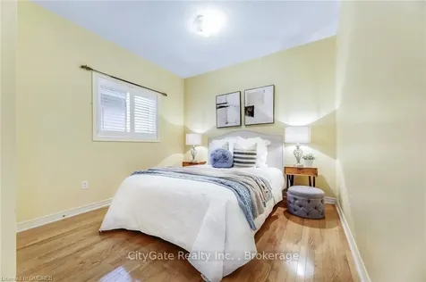 1057 Woodward Avenue Milton ON L9T 5Y2