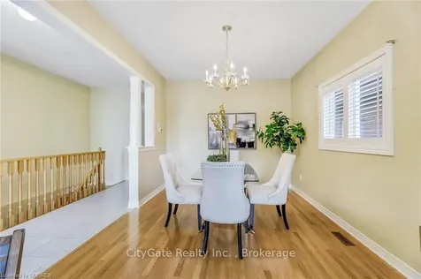 1057 Woodward Avenue Milton ON L9T 5Y2