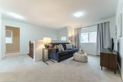 725 Switzer Crescent Milton ON L9T 0H3