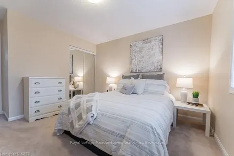 725 Switzer Crescent Milton ON L9T 0H3