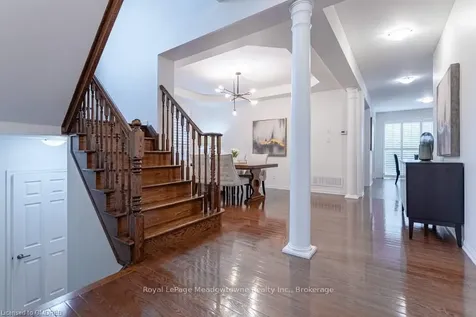 725 Switzer Crescent Milton ON L9T 0H3