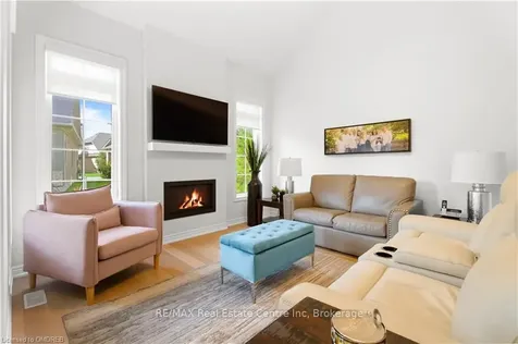 21 Overlea Drive Brampton ON L6R 4B5