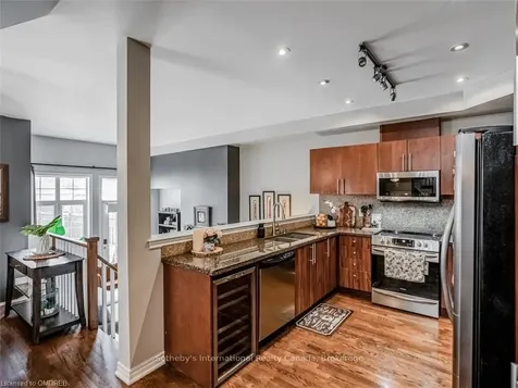 3397 Eglinton Avenue W Mississauga ON L5M 7W9