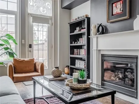 3397 Eglinton Avenue W Mississauga ON L5M 7W9