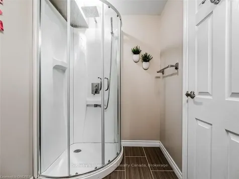3397 Eglinton Avenue W Mississauga ON L5M 7W9