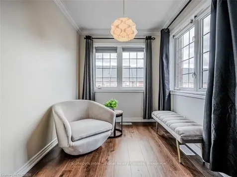 3397 Eglinton Avenue W Mississauga ON L5M 7W9