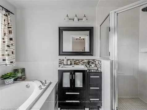 3397 Eglinton Avenue W Mississauga ON L5M 7W9