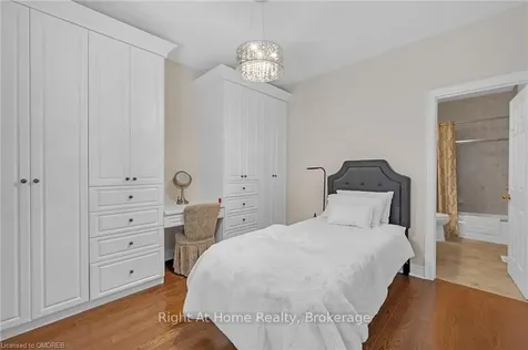 4300 Sarazen Drive Burlington ON L7M 4Y7