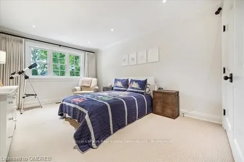 116 Whittington Place Oakville ON L6K 3V9