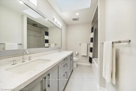 116 Whittington Place Oakville ON L6K 3V9