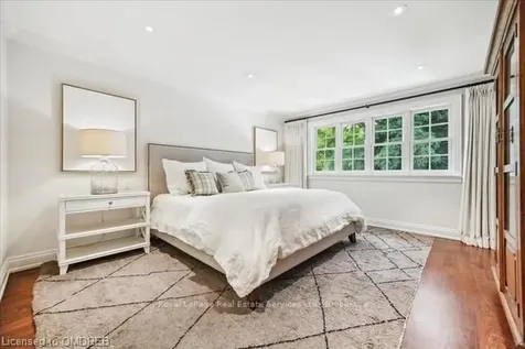 116 Whittington Place Oakville ON L6K 3V9