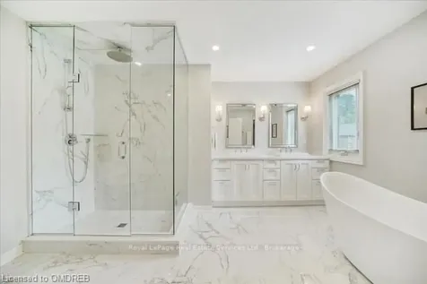 116 Whittington Place Oakville ON L6K 3V9