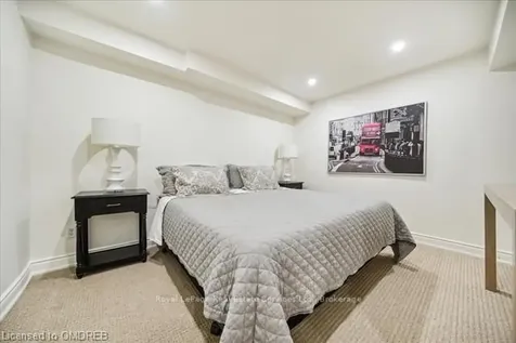 116 Whittington Place Oakville ON L6K 3V9
