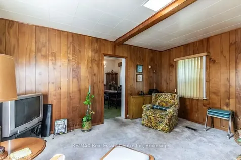 35 Court Street N Milton ON L9T 2S2