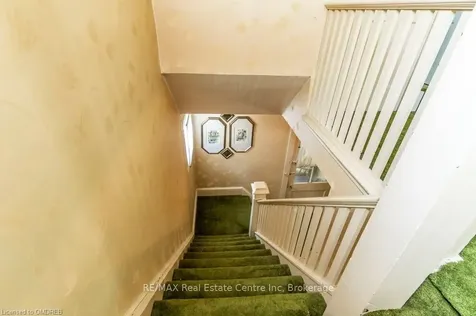35 Court Street N Milton ON L9T 2S2