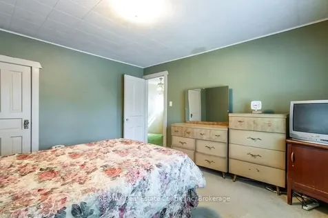 35 Court Street N Milton ON L9T 2S2