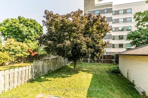 35 Court Street N Milton ON L9T 2S2
