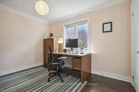 2474 Kwinter Road Oakville ON L6M 0K6