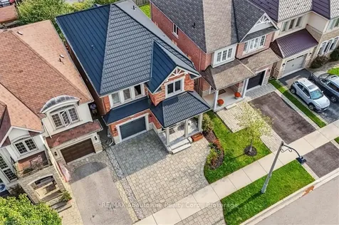 2474 Kwinter Road Oakville ON L6M 0K6