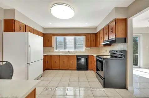 302 King Street E Caledon ON L7E 3J7