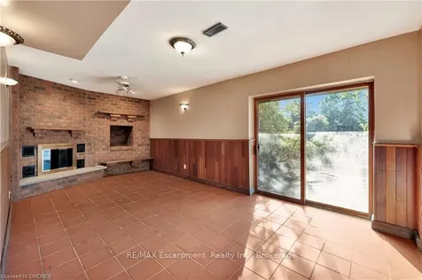 302 King Street E Caledon ON L7E 3J7