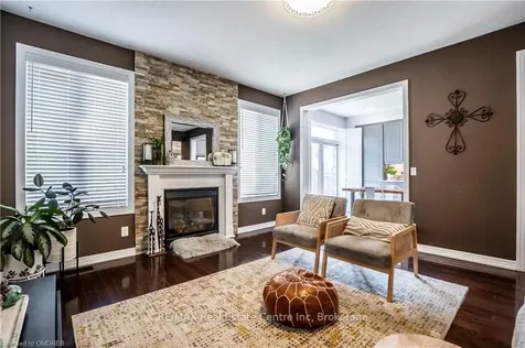 44 Forbes Terrace Milton ON L9T 3X8