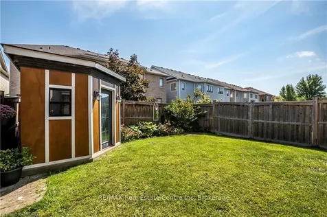 44 Forbes Terrace Milton ON L9T 3X8