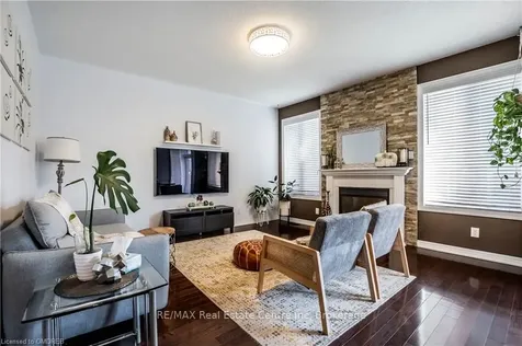 44 Forbes Terrace Milton ON L9T 3X8