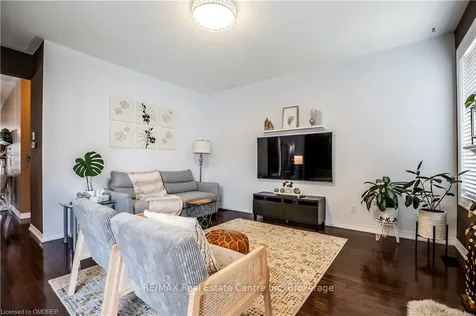 44 Forbes Terrace Milton ON L9T 3X8