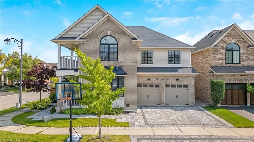 965 Mara Circle Milton ON L9T 6X4