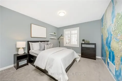 965 Mara Circle Milton ON L9T 6X4