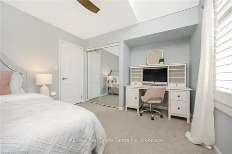 965 Mara Circle Milton ON L9T 6X4