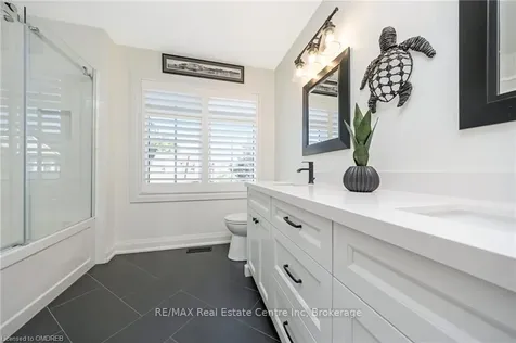 965 Mara Circle Milton ON L9T 6X4